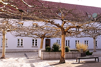 Haus oder Wohnung in Gersthofen kaufen: Rathaus in Gersthofenoder verkaufen